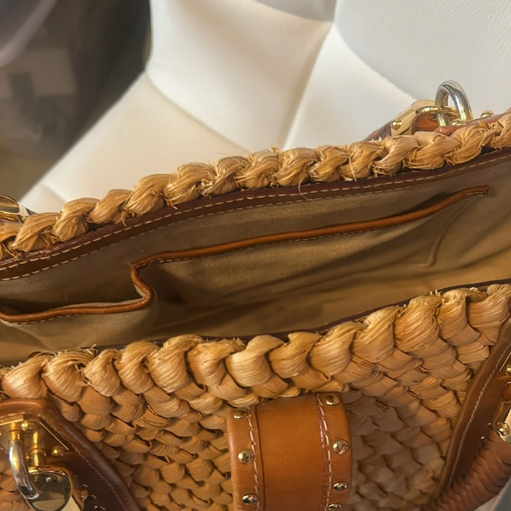 Micheal by Michael Kors Vintage straw tote with gold hardware. - Picture 8 of 8